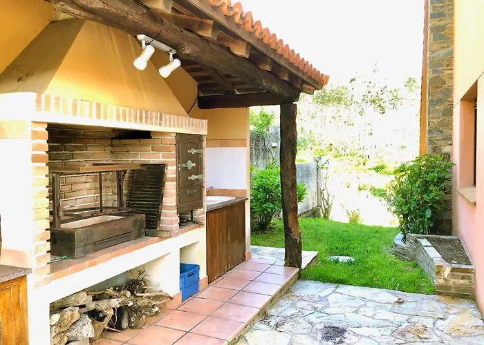 The Cliffs - Morandaina O Vicedo