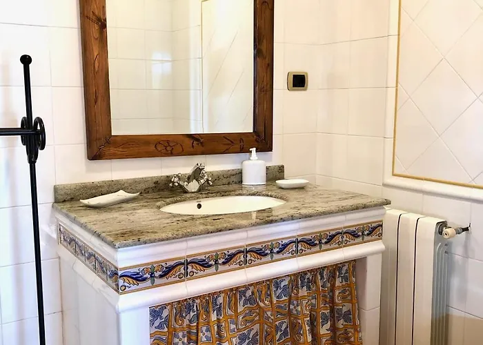 The Cliffs - Morandaina